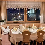 Hotel Walserberg