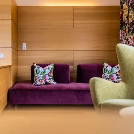 Walserberg Hotell 4*