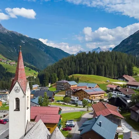 Hotell Walserberg Warth (Vorarlberg)