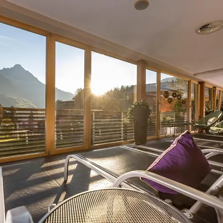 Walserberg Hotel Warth (Vorarlberg)