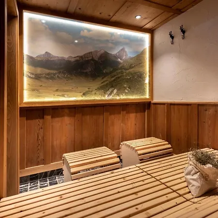 Hotel Walserberg 4*