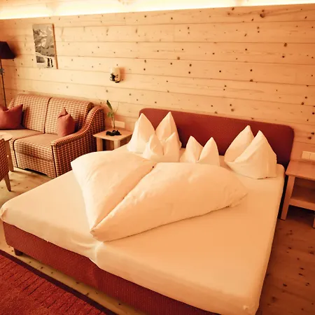 Walserberg Hotel Warth (Vorarlberg)