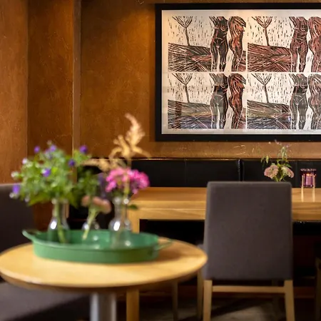 Walserberg Hotell 4*