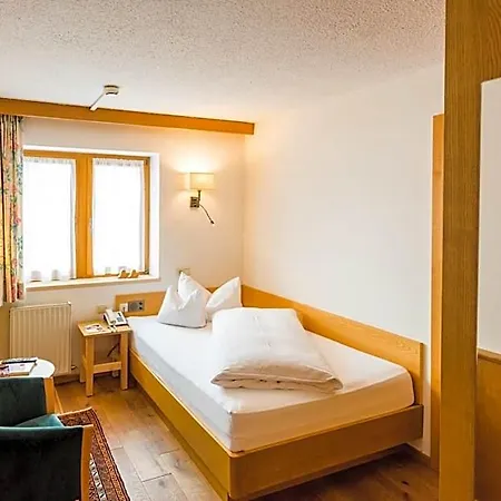 Walserberg Hotel Warth (Vorarlberg)